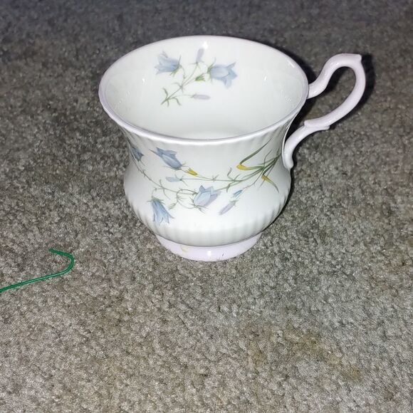 VINTAGE Queens Fine Bone China Made In England Rosina China Co. Ltd. - Picture 3 of 10